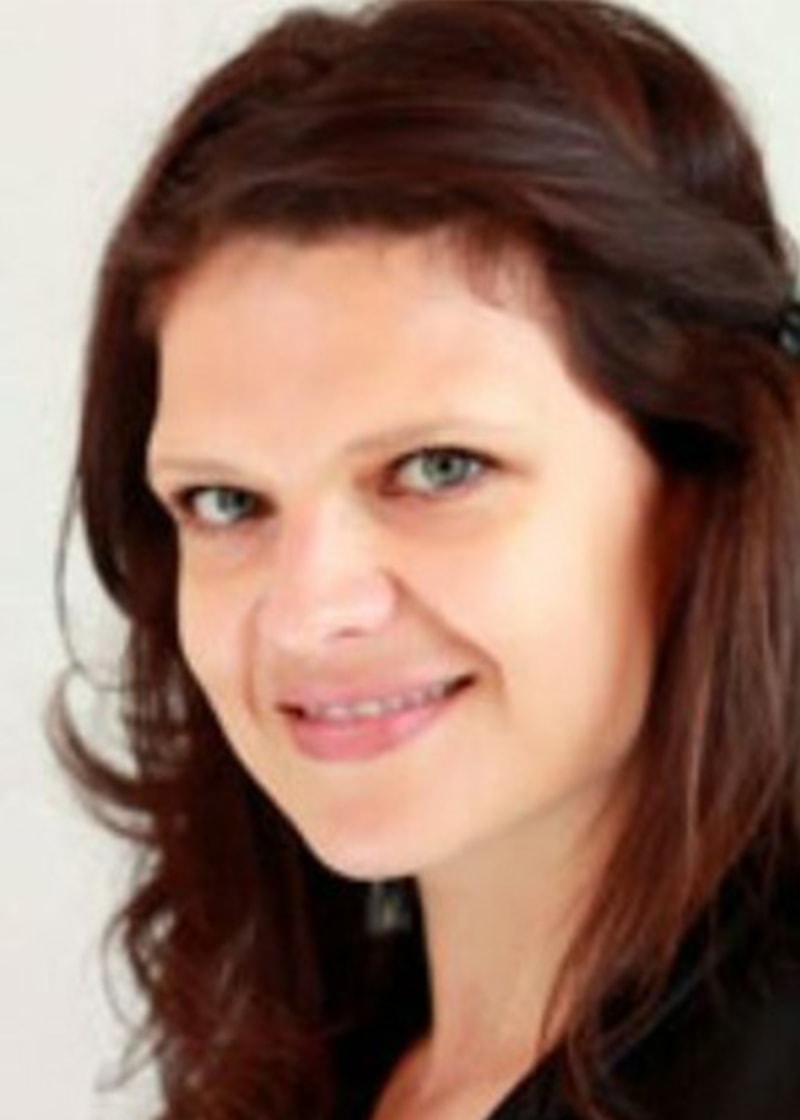 Jen Dental Assistant Brush Dental Clinic Vancouver