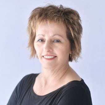 Johanne, Carleton-sur-Mer Personnel administratif