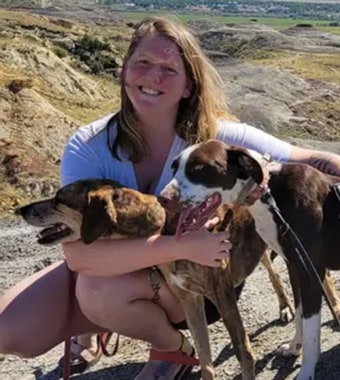 Hannah, Everett Veterinary Assistant