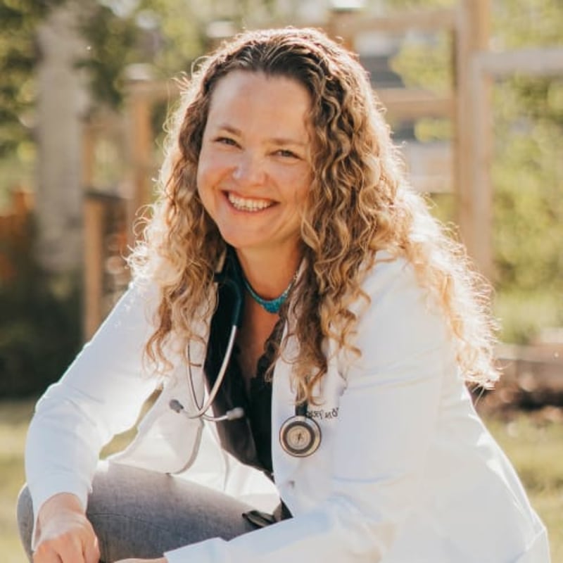 Dr. Jacey Cerda