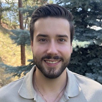 Dr. Eli Egarhos, Kelowna General Dentist