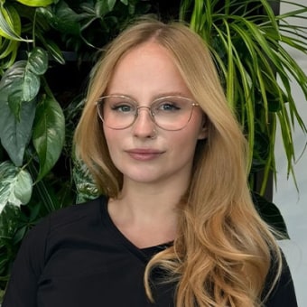 Manon