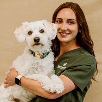 Dr. Tayler Lesmeister, Olds Veterinarian