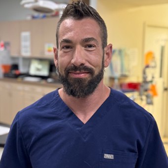 Dr. Ziv Brill, Westminster Emergency Veterinarian