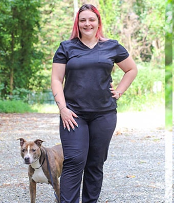 Raee, Johns Creek Customer Service Representative