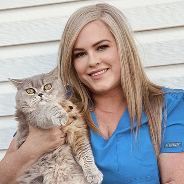 Toni, Lethbridge Part Time Client Care Administrator