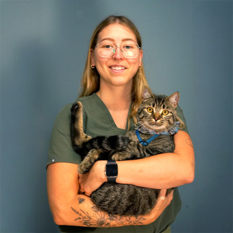 Dr. Calli Freedman, Kanata Veterinarian