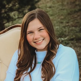 Tegan Dickens, Leighton Veterinary Assistant