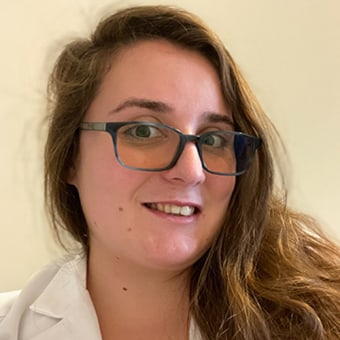 Dr. Myka Geruntho, Oceanside Veterinarian