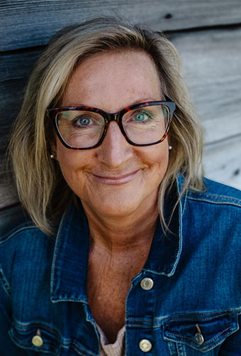 Mel, West Kelowna Dental Assistant