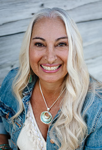 Filomena, West Kelowna Dental Assistant