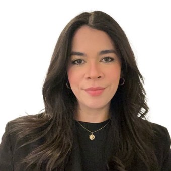 Sarvia, Toronto Front Desk Reception