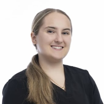 Izzy, Certified Dental Assistant