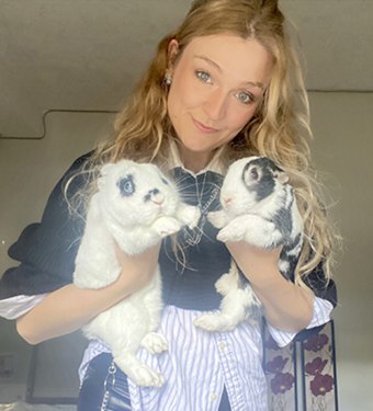 Dr. Jennifer Bartlett, Seattle Veterinarian