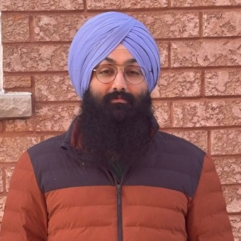 Dr. Amrinder Mangat, Clovis Veterinarian