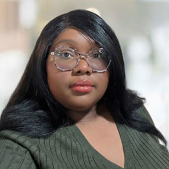 Yvonne, Etobicoke Dental Assistant