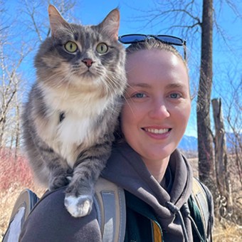 Dr. Aiyanna Hoogsteen, Burlington Veterinarian