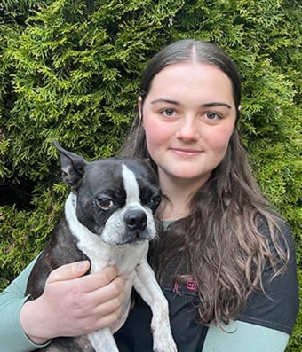 Shonna, Greater Victoria Veterinary Assistant