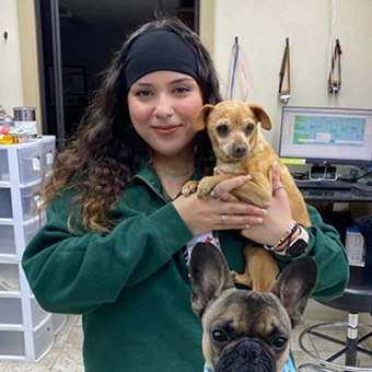 Liz, Turlock Lead Veterinary Assistant