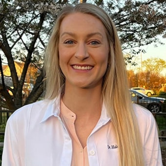 Dr. Haley McMullen, Parrish Veterinarian