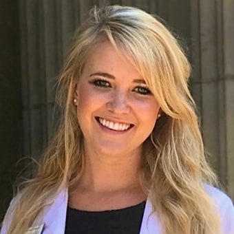 Dr. Alexis Awrey, Yucaipa Veterinarian