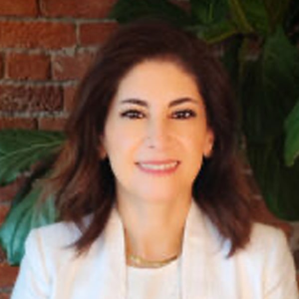 Dr. Negar Salimi