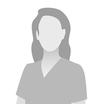 Luanna, Poulsbo Customer Service Representative