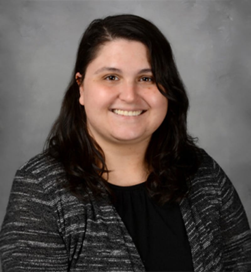 Dr. Elise Snezek