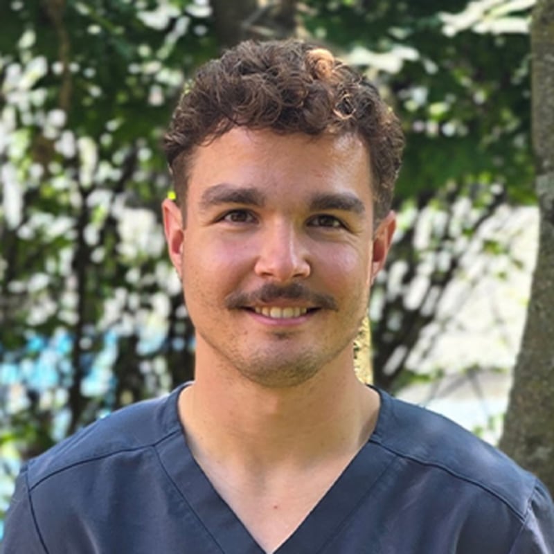 Dr. Brendon DeRuyter
