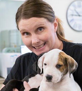 Jackie, Hattiesburg Kennel Supervisor