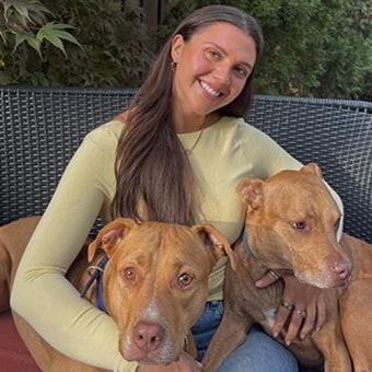 Dr. Julie Scholtz, Burlington Veterinarian