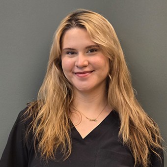Dominiqué, Longmont Customer Support Representative & Technician Assistant