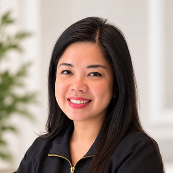 Charis, Toronto Dental Assistant